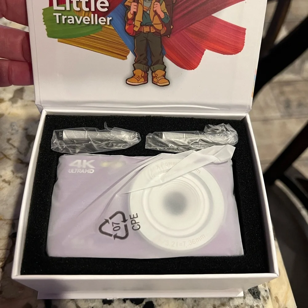 4K Ultra HD Pocket Camera with 16x Zoom